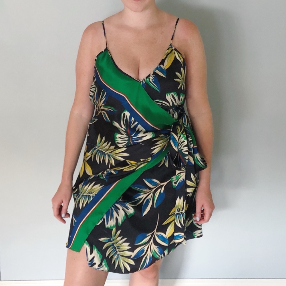 Sleeveless Floral Print Wrap Dress